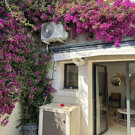 Appartements 3 Etoiles Terrasse Ou Patio Intra-Muros Aigues-Mortes Exterior photo