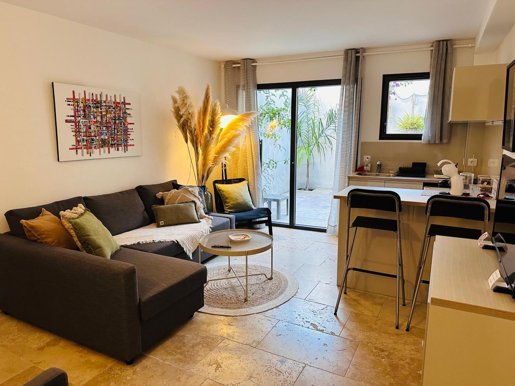 Appartements 3 Etoiles Terrasse Ou Patio Intra-Muros Aigues-Mortes Exterior photo