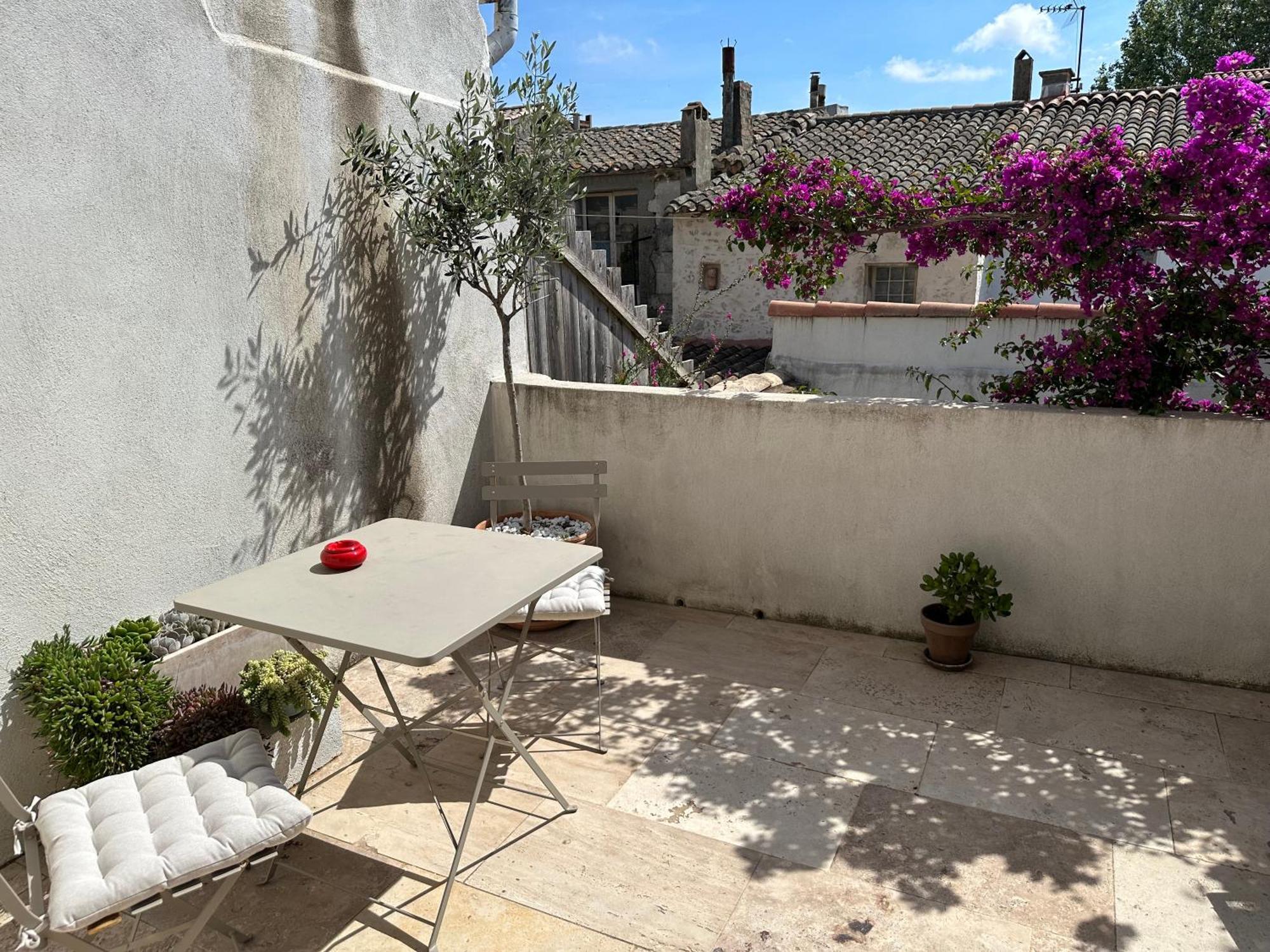 Appartements 3 Etoiles Terrasse Ou Patio Intra-Muros Aigues-Mortes Exterior photo